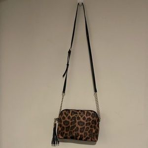 Kelly & Katie Leopard crossbody